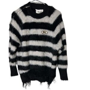Wes1 Gothic,frayed,destroyed,fuzzy,grunge,bold,striped,sweater M,colorblock.EC
